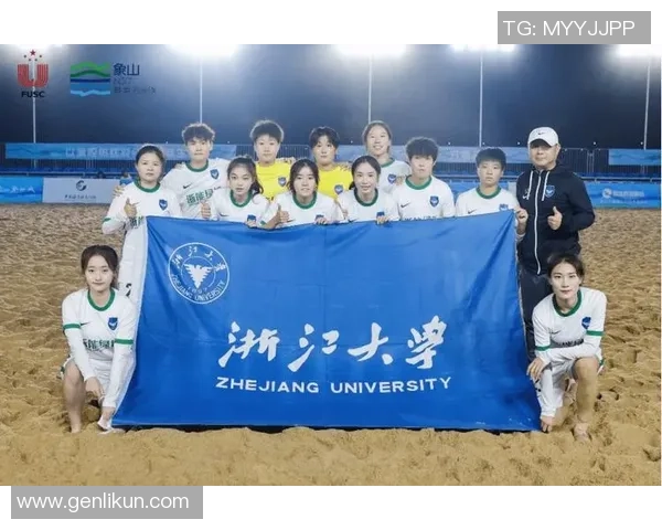 沙滩足球女运动员的崛起与挑战展现女性力量与团队精神的完美结合